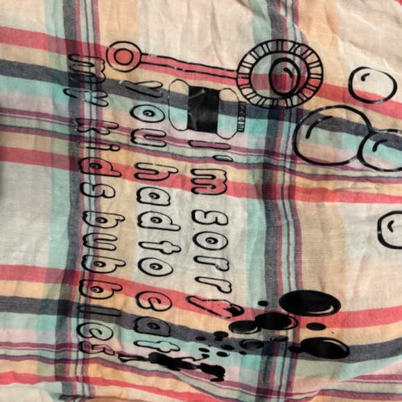 Custom button down bubbles top - Picture 4 of 6